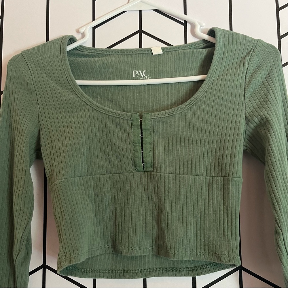 Cropped green Pacsun long sleeve - Picture 2 of 4